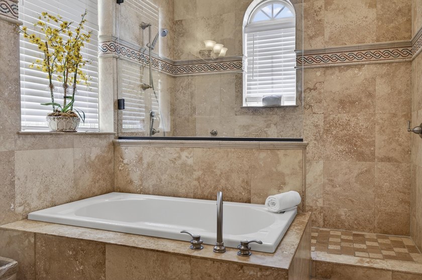 The Oasis at St. Tropez is a stunning two-story - photo 21