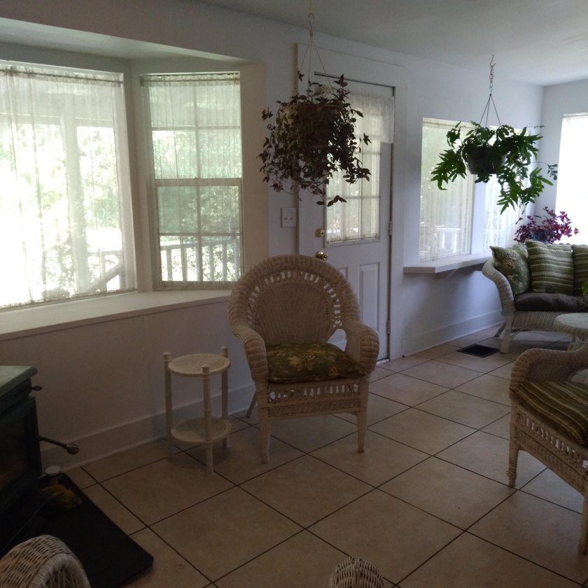 Farmhouse with acreage! Motivated Seller! Make offer on all or - photo 29