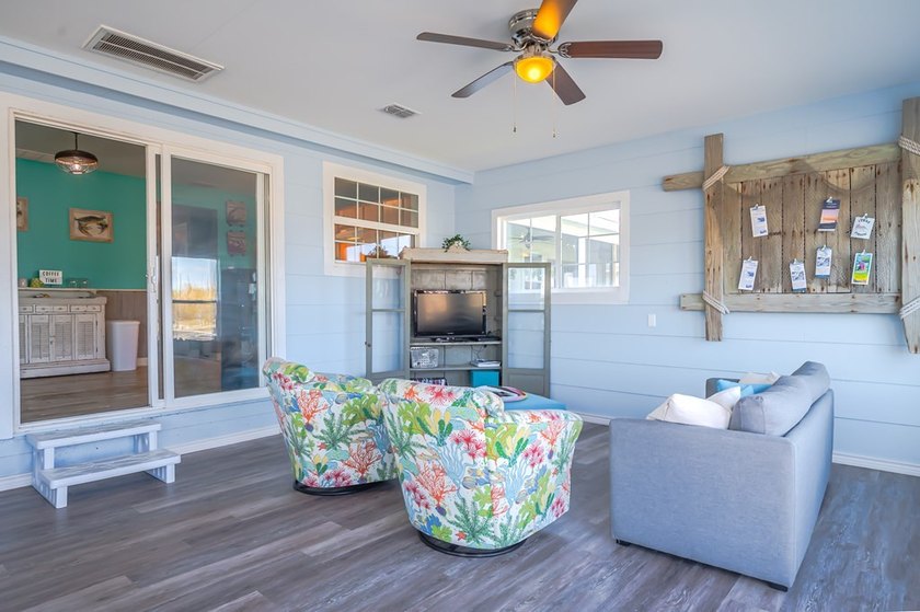 Fish, relax, and invest-this waterfront coastal retreat has it - photo 14