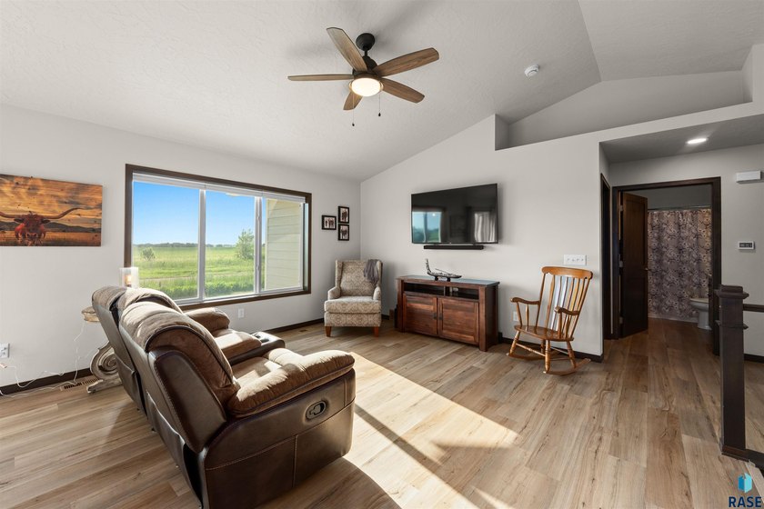 Welcome to this beautifully custom-built 2020 ranch, ideally - photo 14