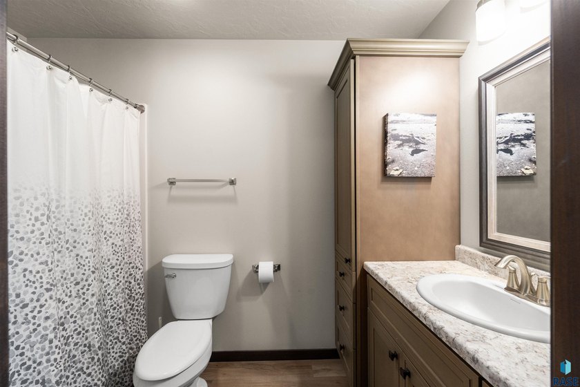 Welcome to this beautifully custom-built 2020 ranch, ideally - photo 36