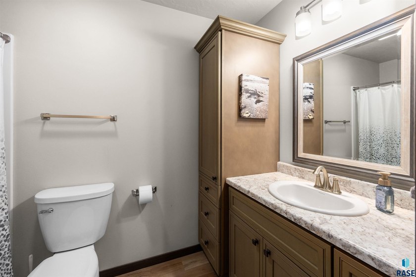 Welcome to this beautifully custom-built 2020 ranch, ideally - photo 38