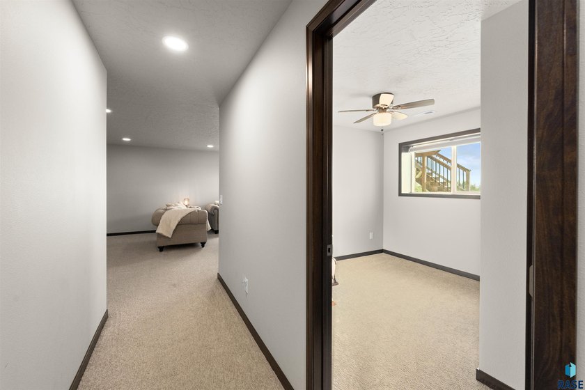 Welcome to this beautifully custom-built 2020 ranch, ideally - photo 45