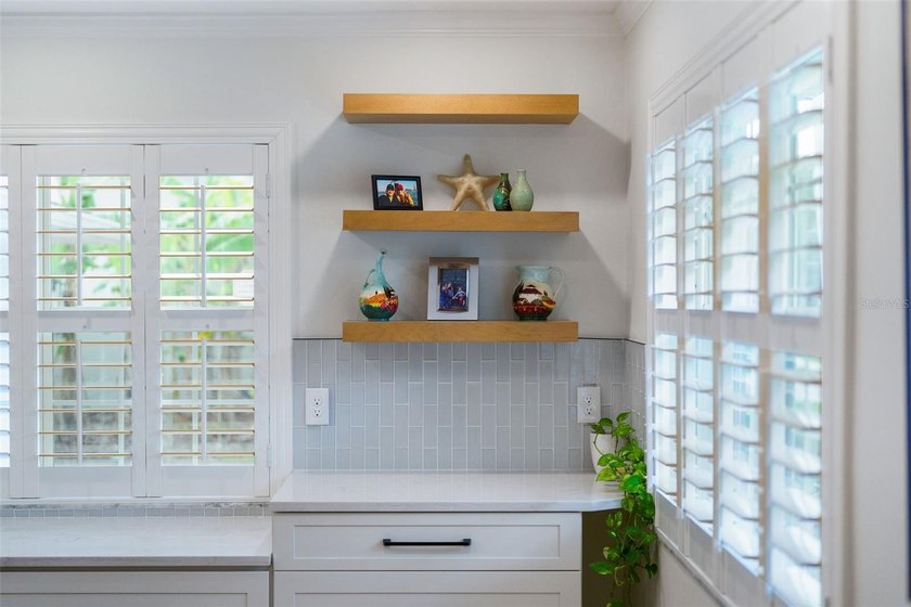 Welcome to 480 W. Davis Boulevard, where timeless Davis Islands - photo 17