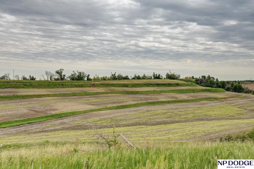 Rare opportunity to own a beautiful piece of land with - photo 23