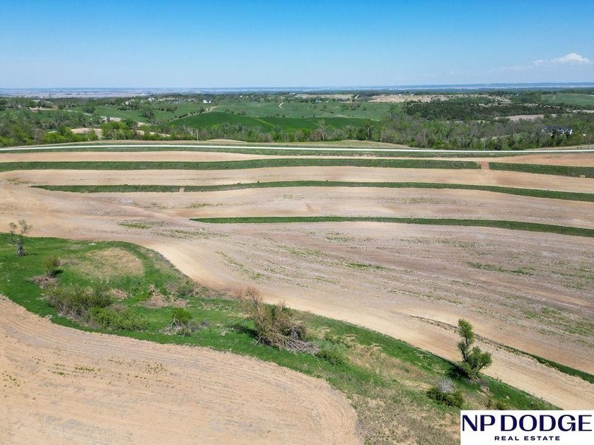 Rare opportunity to own a beautiful piece of land with - photo 29
