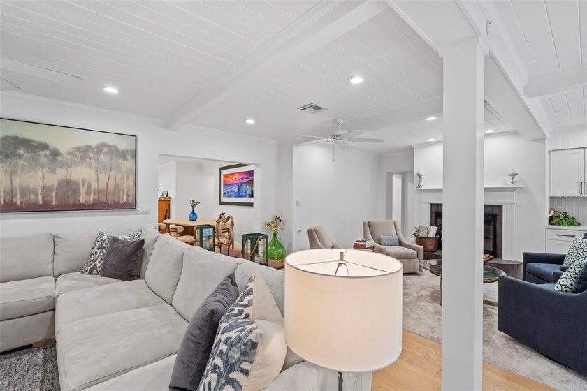 Welcome to 480 W. Davis Boulevard, where timeless Davis Islands - photo 38
