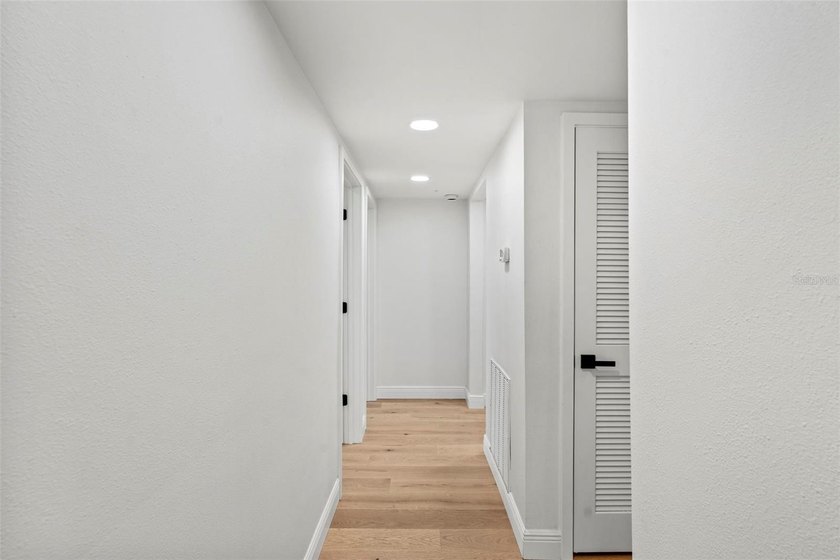 Welcome to 480 W. Davis Boulevard, where timeless Davis Islands - photo 43