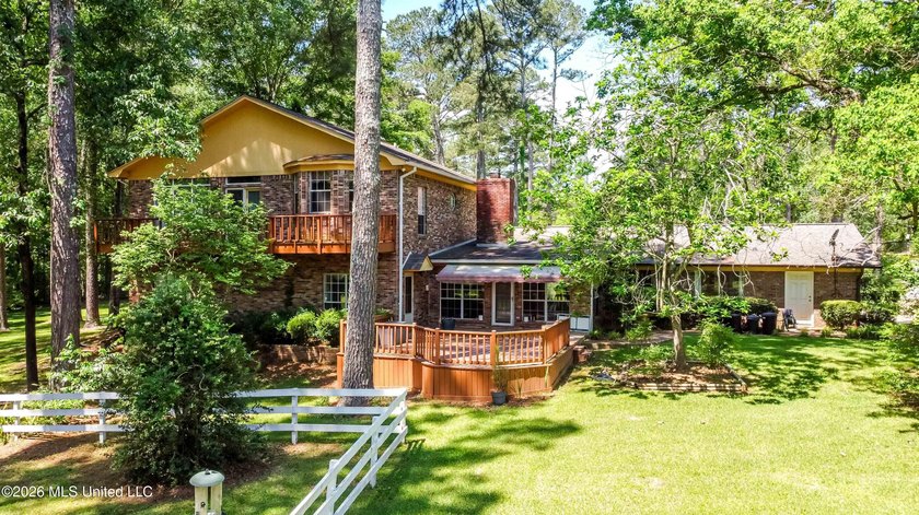 PRICE IMPROVEMENT and SELLER NOW OFFERING $10,000 towards buyer - photo 4
