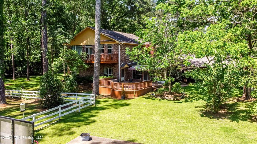 PRICE IMPROVEMENT and SELLER NOW OFFERING $10,000 towards buyer - photo 5