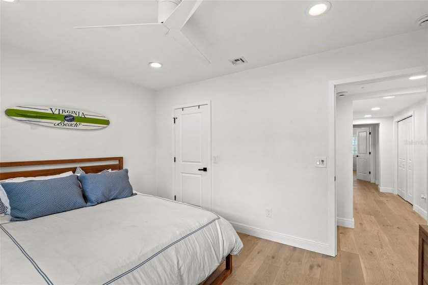 Welcome to 480 W. Davis Boulevard, where timeless Davis Islands - photo 50
