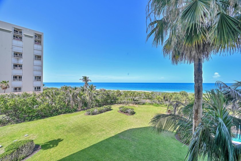 Luxury Oceanfront Living at Hibiscus By the Sea Experience the - photo 5