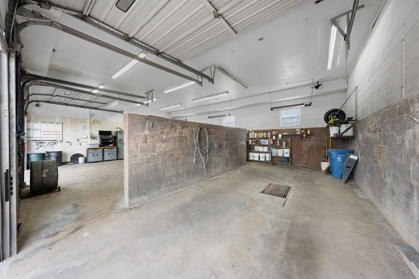 Commercial property offering a versatile space suitable for - photo 16