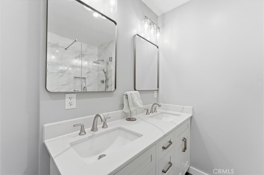 TWO ON A LOT!!! Welcome to a rare east Long Beach opportunity - photo 13