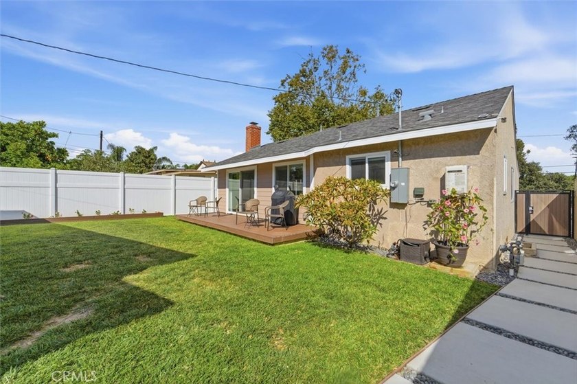 TWO ON A LOT!!! Welcome to a rare east Long Beach opportunity - photo 22