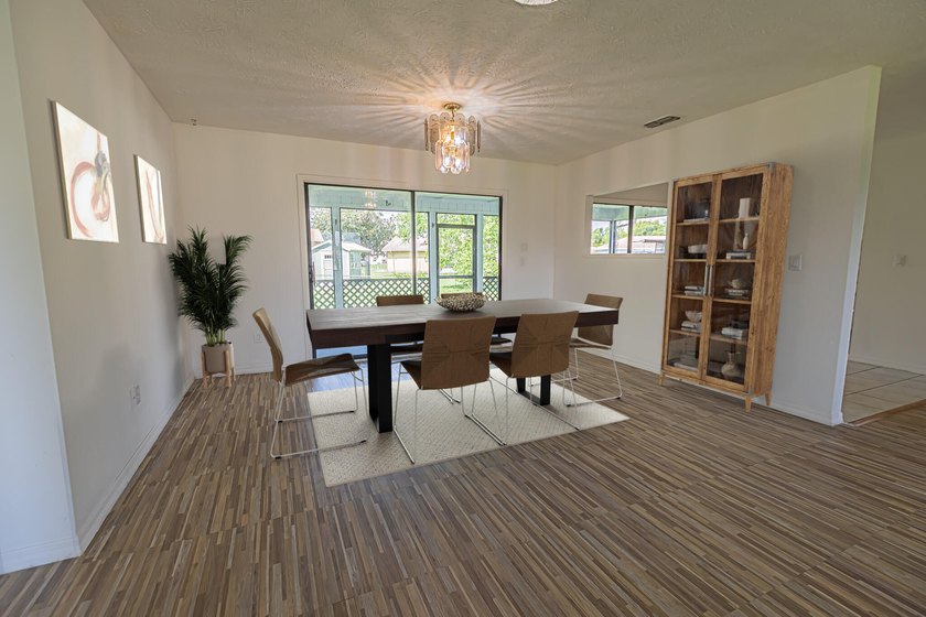 Opportunity awaits! This freshly painted 2-bedroom, 2-bath home - photo 6
