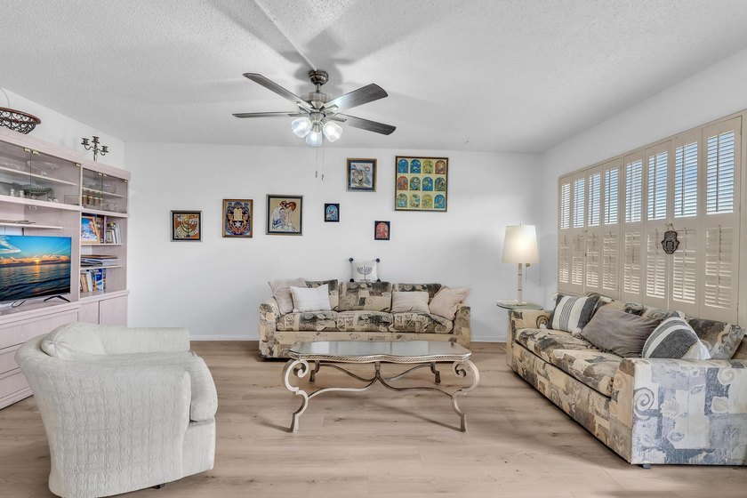 Discover comfortable living in this thoughtfully appointed - photo 7
