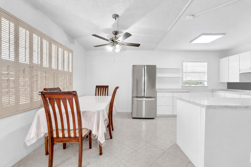 Discover comfortable living in this thoughtfully appointed - photo 10