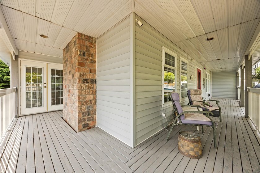 Rare 1/2 Acre property with outstanding future development - photo 6