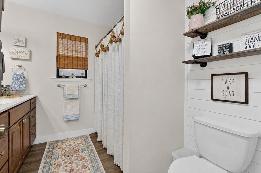 Don't miss this beautifully updated Smart Home with Florida - photo 21