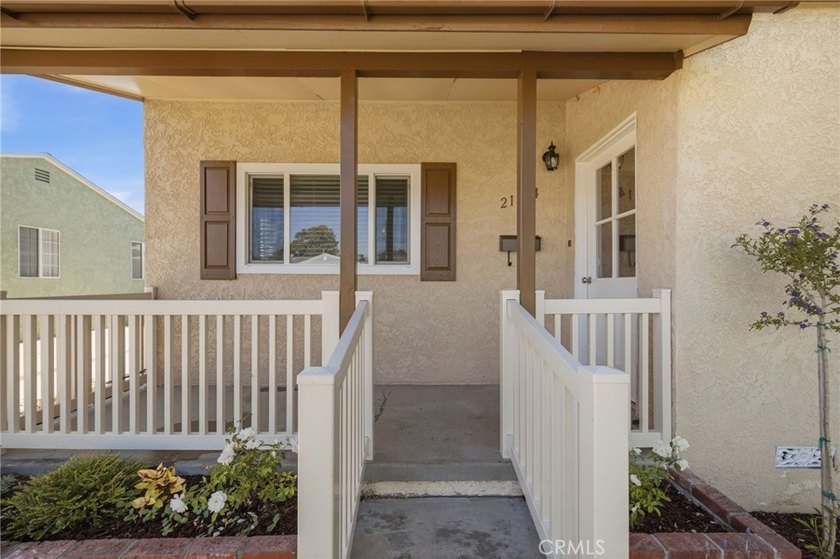 One-Of-A-Kind Property: Located on a rare double cul-de-sac - photo 5