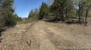 Private acreage with deeded lake access ready for your vacation - photo 12
