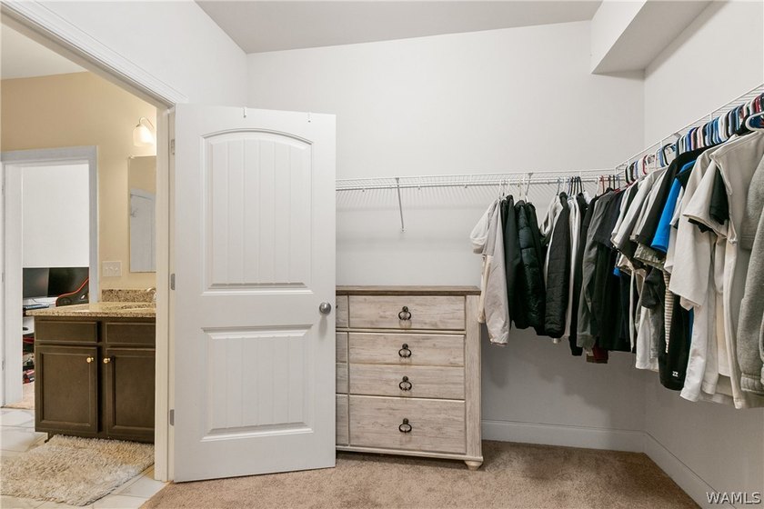 Welcome to spacious living in Neptunes Cove at The Lakes of - photo 25