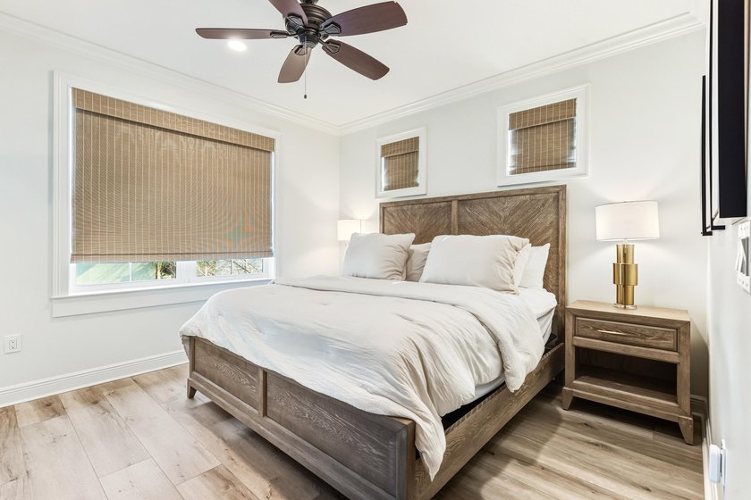Fully renovated and move-in ready, this exceptional 4BR/4BA - photo 28