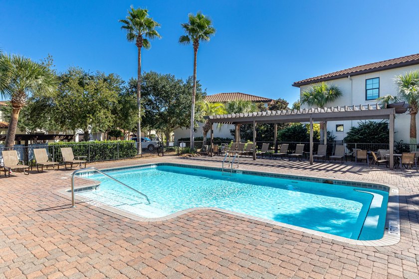 Fully renovated and move-in ready, this exceptional 4BR/4BA - photo 41