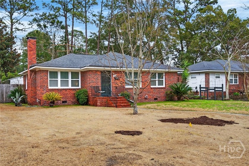 This home is conveniently located Midtown and is move-in ready - photo 2