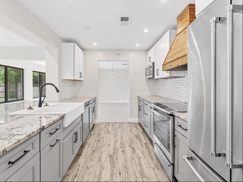 Located in highly desirable Deerfield Beach, East of Federal - photo 5