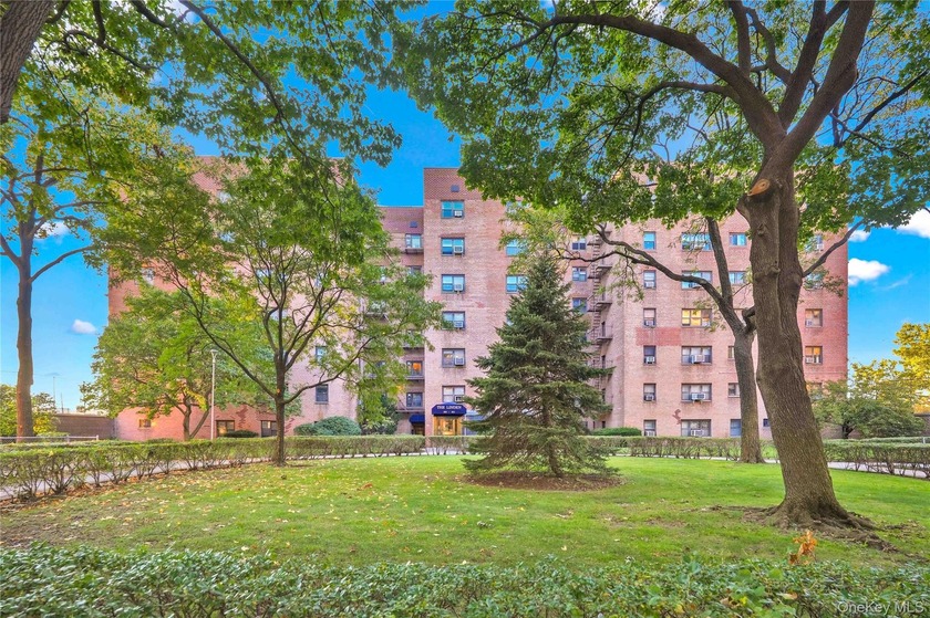 Rare on the market! Largest 2-bedroom, 1.5-bath co-op unit - photo 11