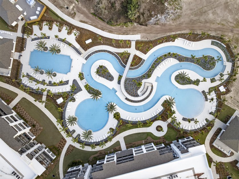 This brand-new, fully furnished 2025 condo is one of the largest - photo 30