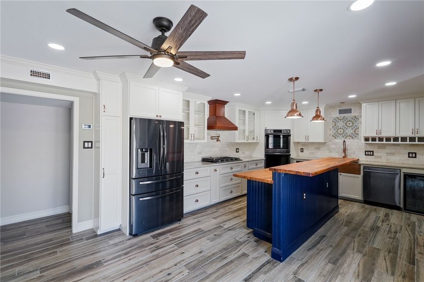 Welcome to 1006 Memphis, a beautifully renovated home nestled in - photo 12