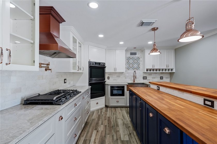 Welcome to 1006 Memphis, a beautifully renovated home nestled in - photo 14