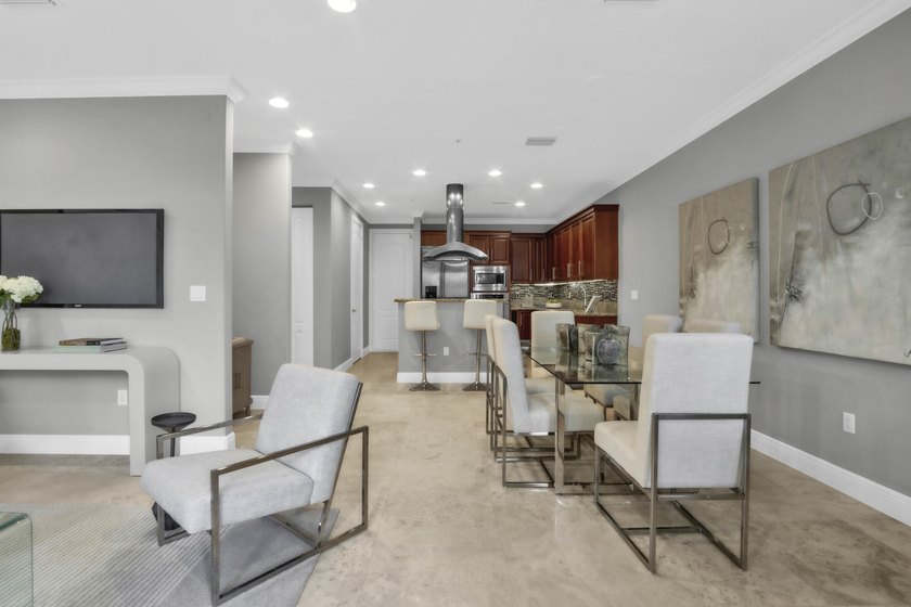 3-level townhome in the sought-after Coral Ridge neighborhood - photo 8