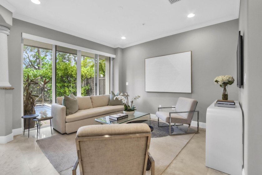 3-level townhome in the sought-after Coral Ridge neighborhood - photo 10