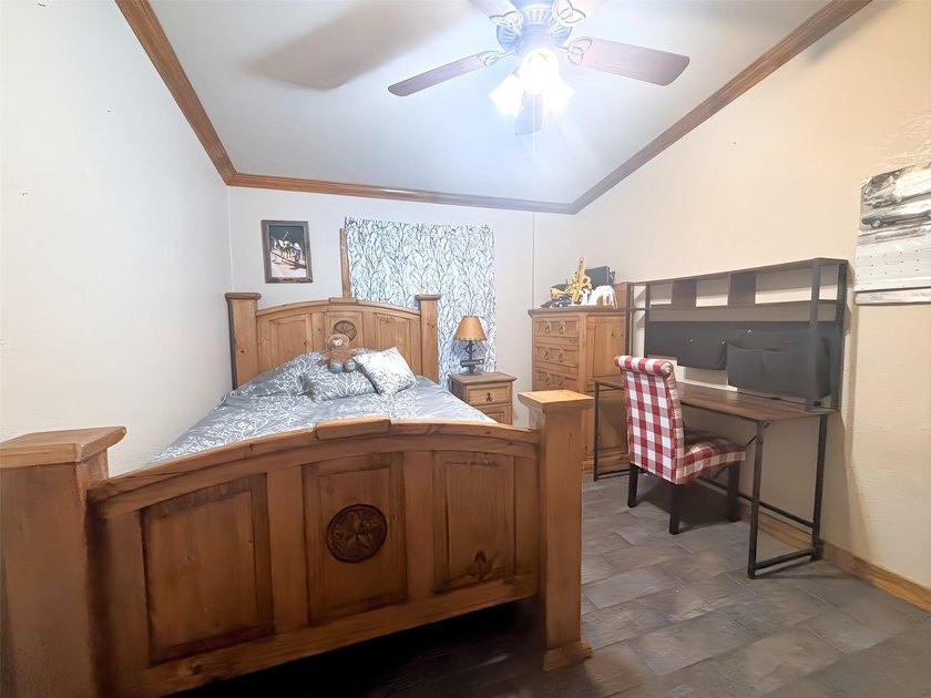 Charming Country Retreat on ove .55 Acres - Room to Roam &amp; Relax - photo 13