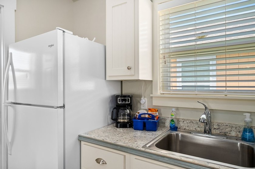 Welcome to Unit 15, a fully furnished condo at Copano Cottages - photo 8