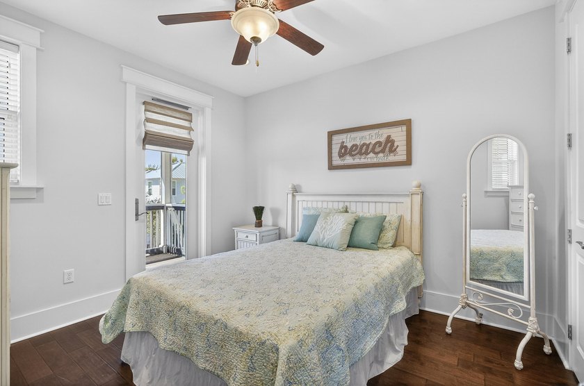 BEST PRICED 4 BEDROOM WITH A YARD. Welcome to 613 Flatwoods - photo 29