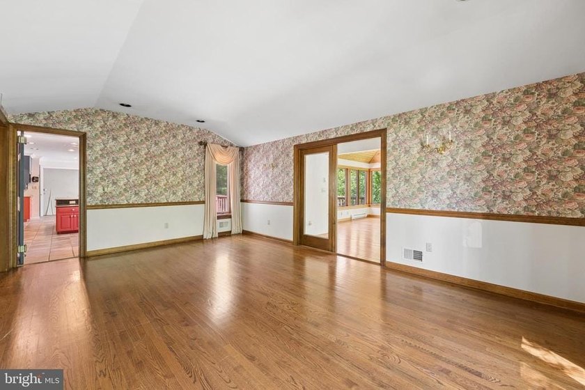 Wonderful opportunity to own on Horseshoe Rd. Great bones and so - photo 29