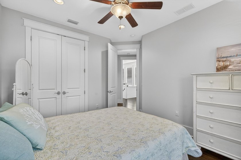 BEST PRICED 4 BEDROOM WITH A YARD. Welcome to 613 Flatwoods - photo 30