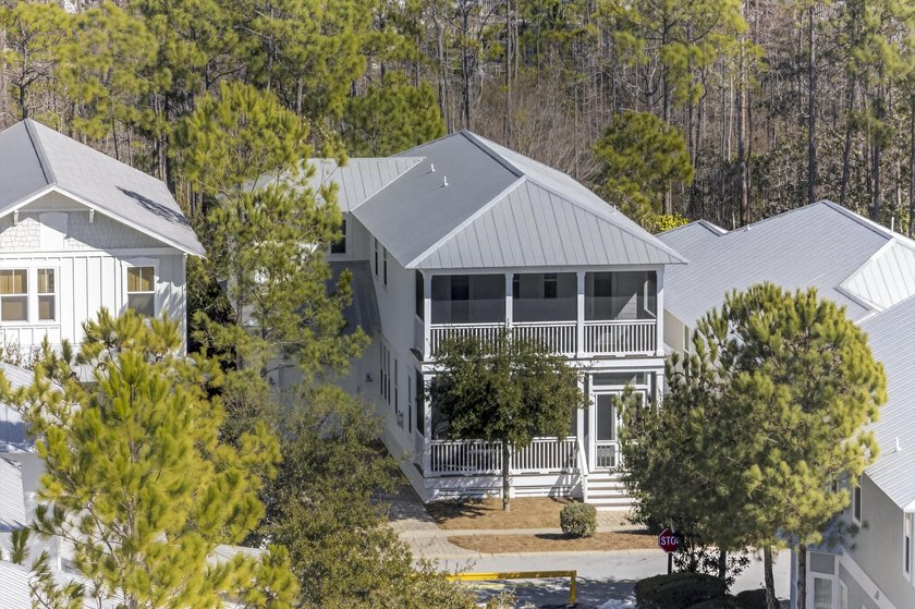 BEST PRICED 4 BEDROOM WITH A YARD. Welcome to 613 Flatwoods - photo 42