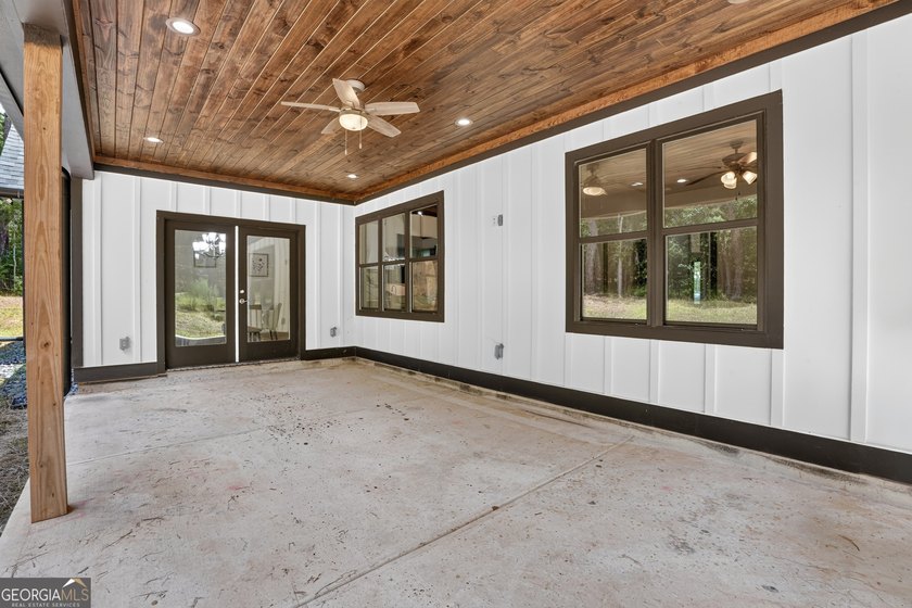 A unique opportunity to own a true LUXURY ESTATE on more than 5 - photo 48