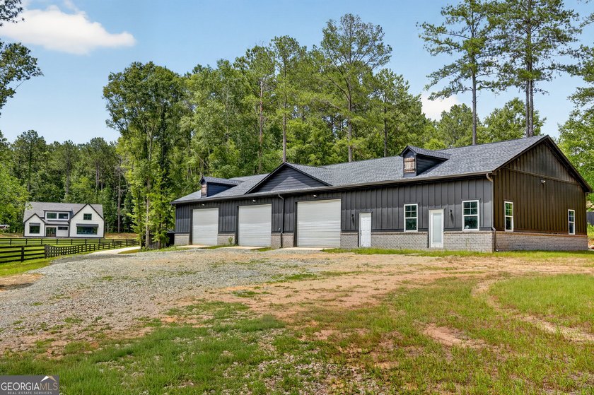 A unique opportunity to own a true LUXURY ESTATE on more than 5 - photo 50