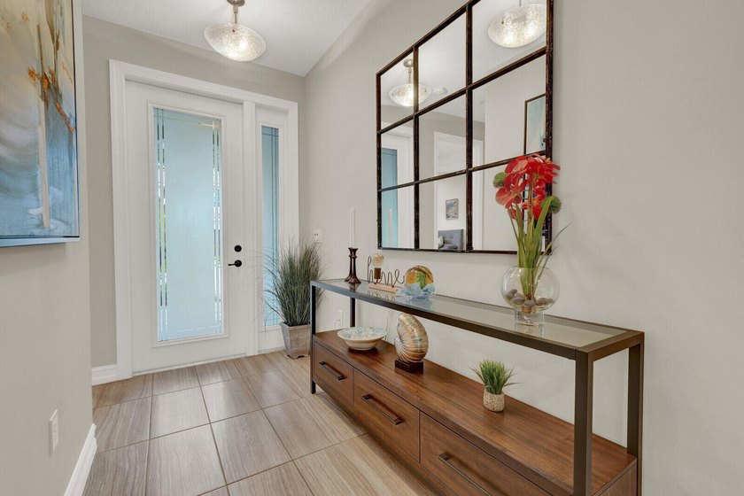 Welcome to this beautiful 4 bedroom, 3 bathroom home in the - photo 4