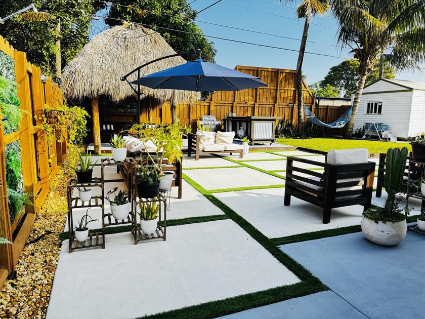 Create lasting family memories in this 3/2 pool Home in - photo 5