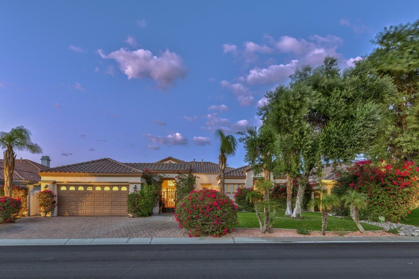 Luxury Oasis in Rancho Mirage. Discover unparalleled Desert - photo 3