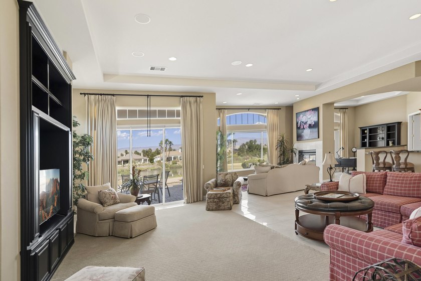 Luxury Oasis in Rancho Mirage. Discover unparalleled Desert - photo 10