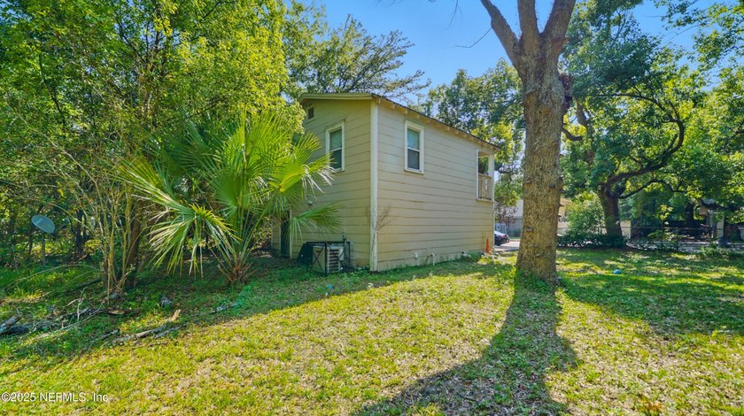 Investor Alert! Investor Alert! Vacant and ready for your next - photo 22